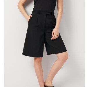 Zara Black Pleated Bermuda Shorts Size XL EUC
